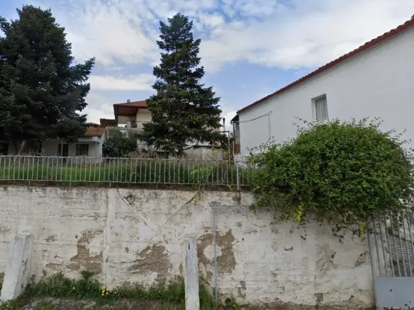 Land Of 626 M² In The Suburbs Of Thessaloniki