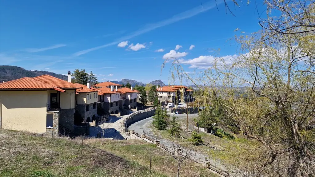 For Sale Hotel 3219 M² In North Greece