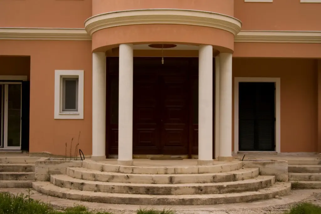 Villa Of 430 M² In Corfu