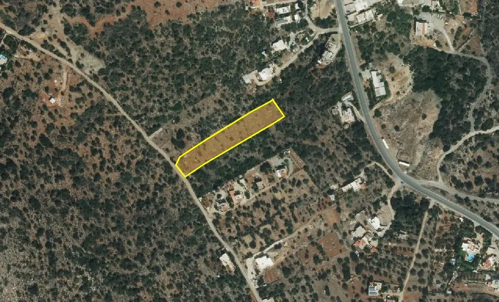 Land Of 4045 M² In Crete