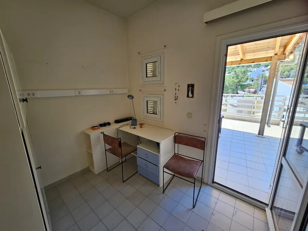 Maisonette Of 200 M² In Crete