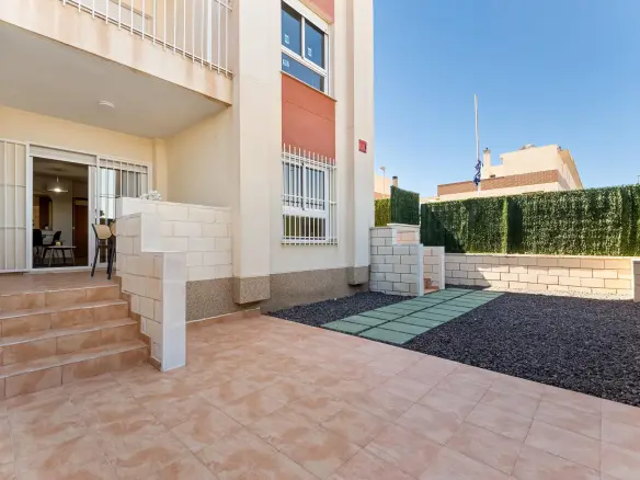 2-bedroom Apartment In Orihuela Costa, Spain (71 M²)