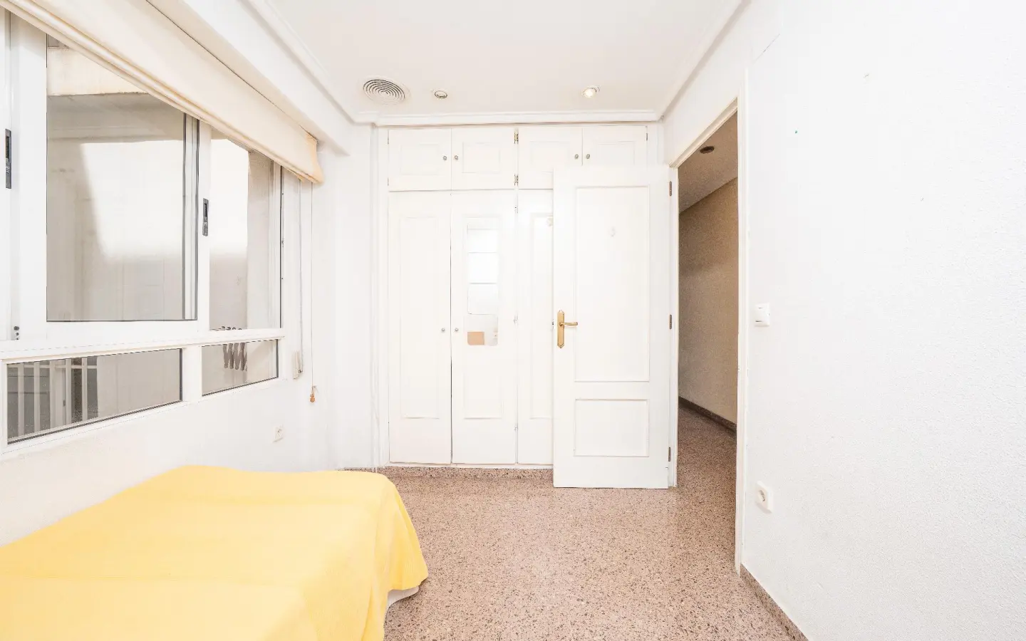 3-bedroom Flat In Elche, Spain (96 M²)