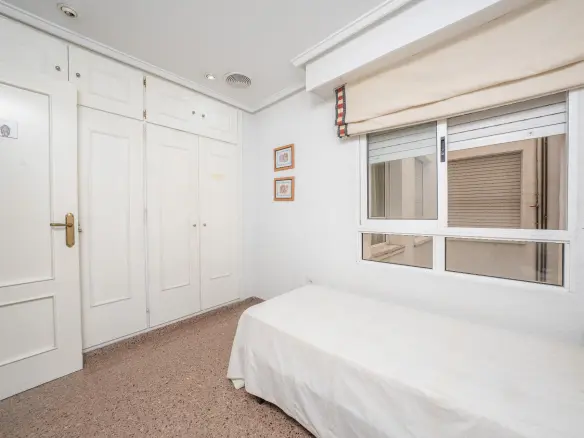 3-bedroom Flat In Elche, Spain (96 M²)