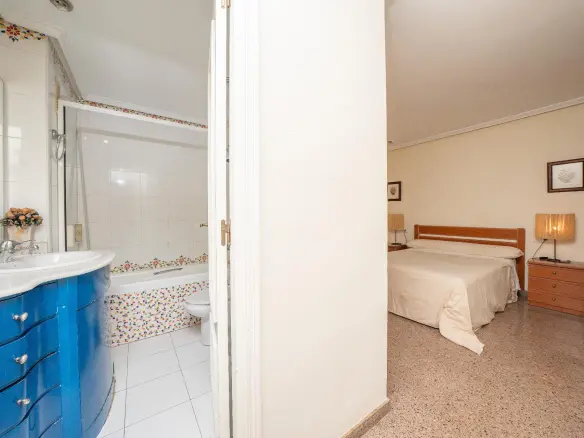 3-bedroom Flat In Elche, Spain (96 M²)