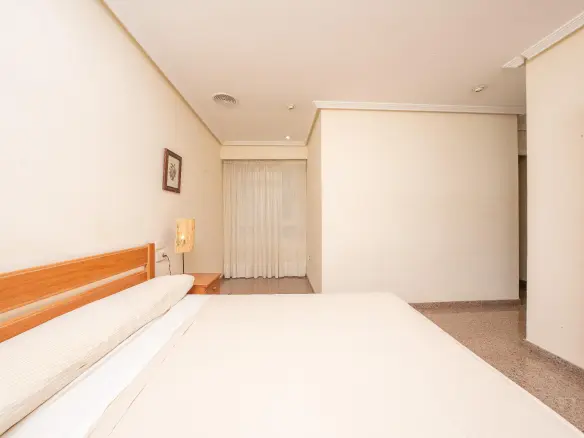 3-bedroom Flat In Elche, Spain (96 M²)