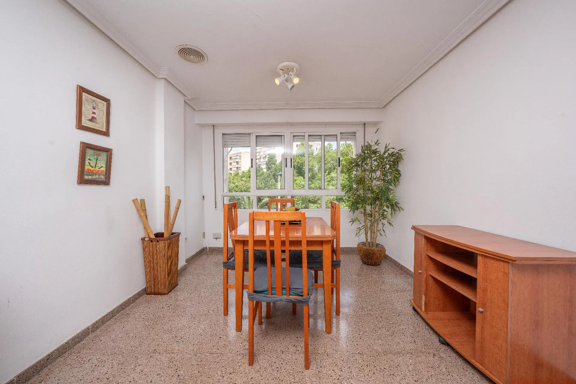 Flat Of 96 M² In Elche, Spain