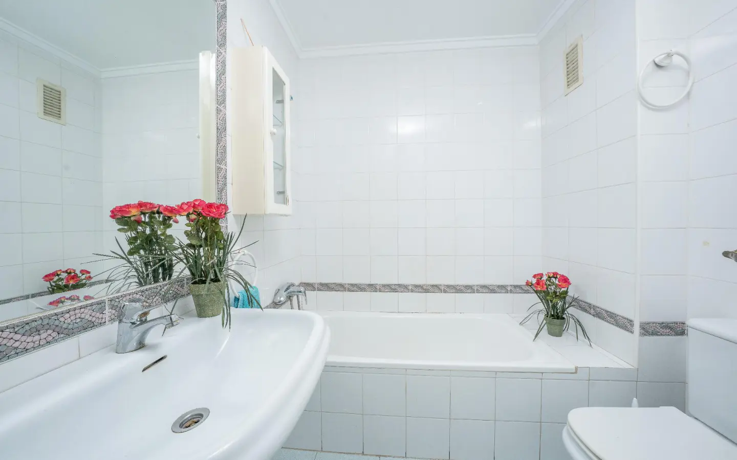 3-bedroom Flat In Elche, Spain (96 M²)