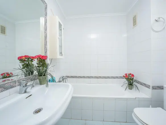 3-bedroom Flat In Elche, Spain (96 M²)