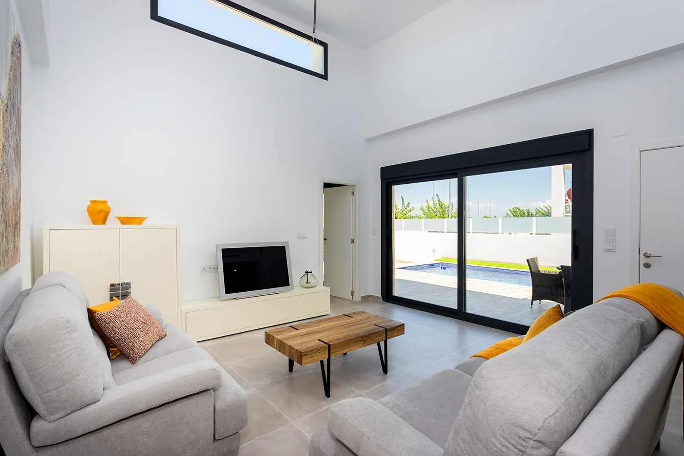Villa Of 108 M² In Daya Nueva