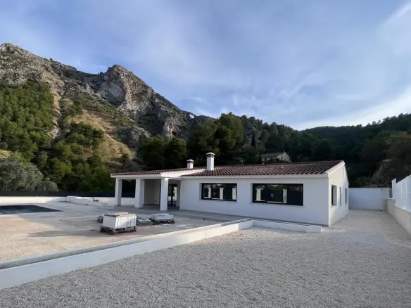 4-bedroom Villa In Penaguila, Spain (178 M²)