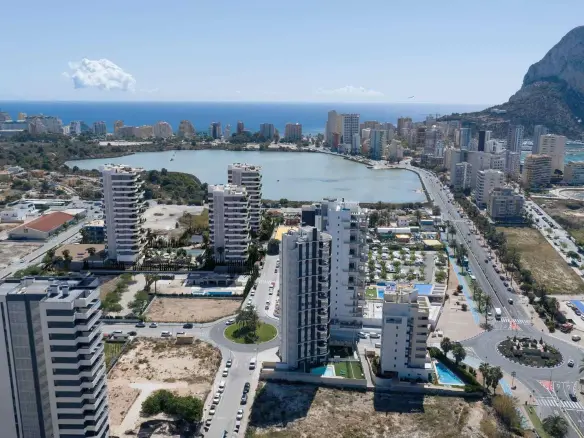 2-bedroom Apartment In Calpe, Spain (100 M²)
