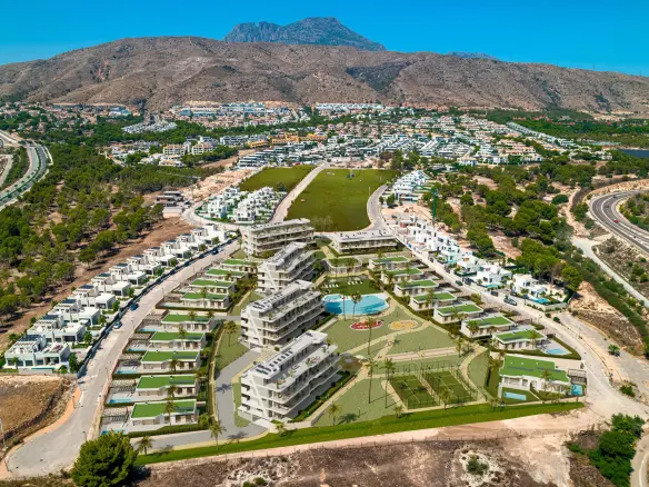 3-bedroom Apartment In Finestrat, Spain (122 M²)