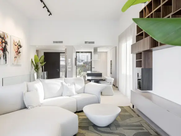 3-bedroom Villa In Algorfa, Spain (139 M²)