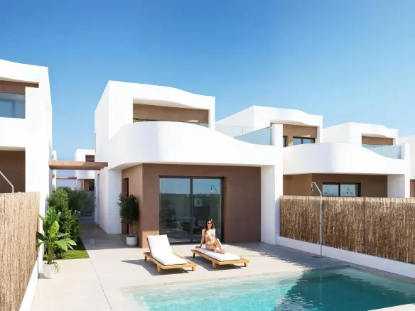 3-bedroom Villa In Los Montesinos, Spain (129 M²)