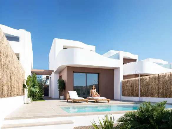 3-bedroom Villa In Los Montesinos, Spain (129 M²)