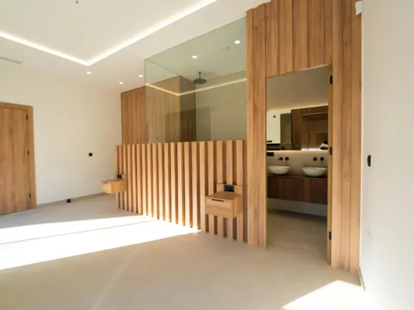 4-bedroom Villa In Benejúzar, Spain (166 M²)