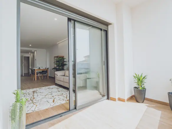 3-bedroom Apartment In Redovan, Spain (98 M²)