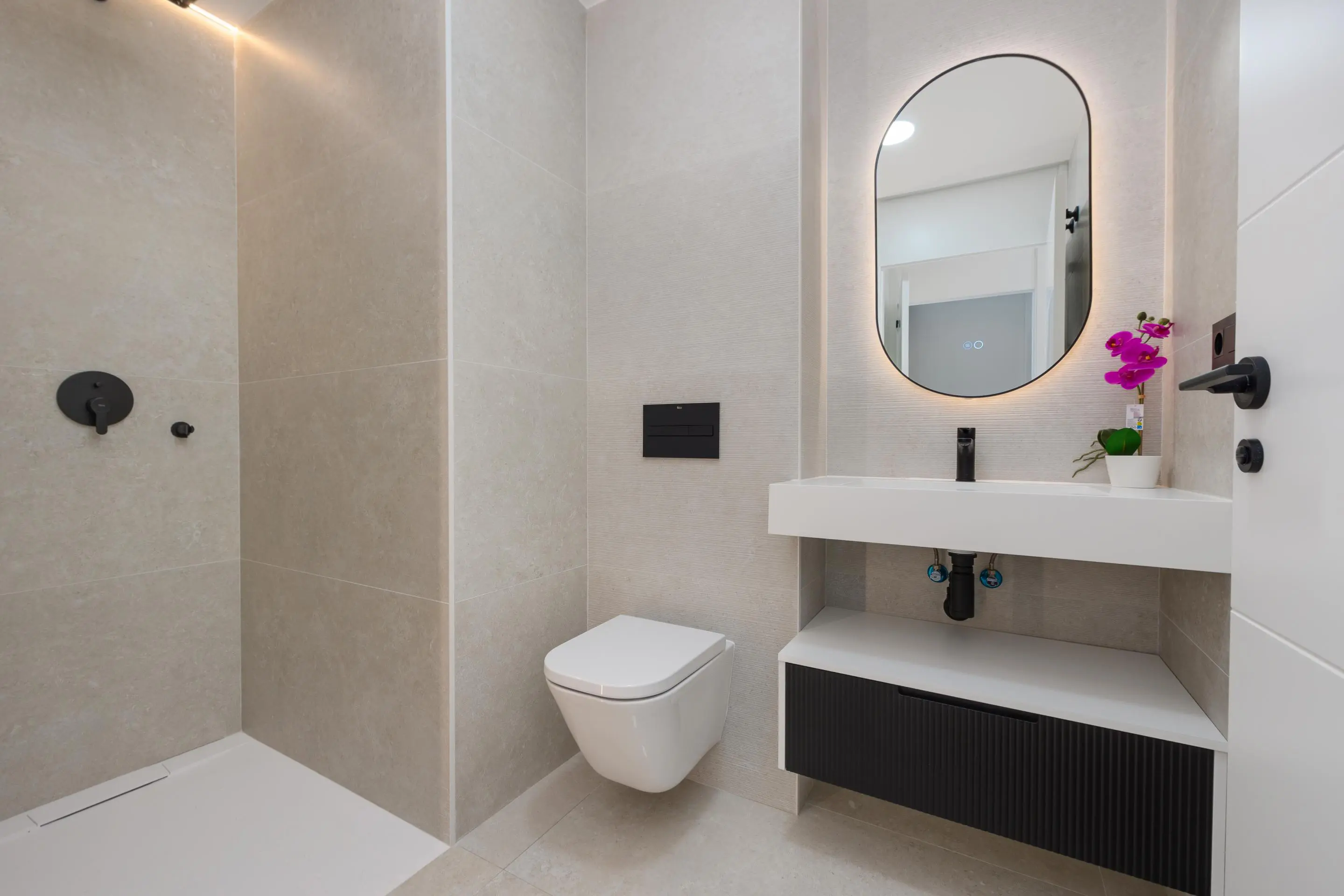Apartment Of 78 M² With Sea View In Guardamar Del Segura