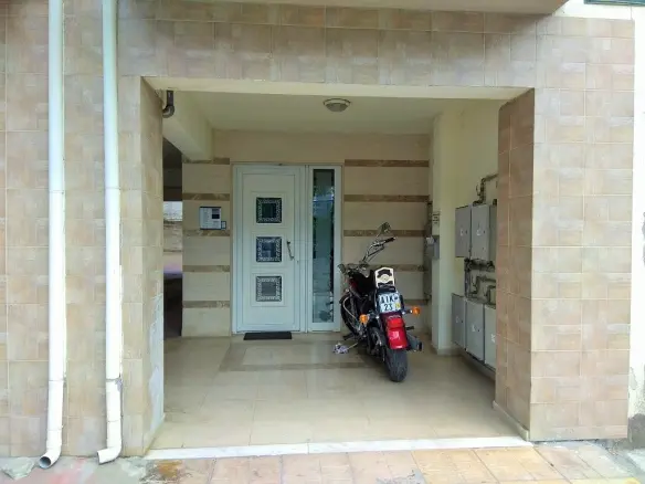 Building In Vardaris – Lahanokipi, Greece (770 M²)