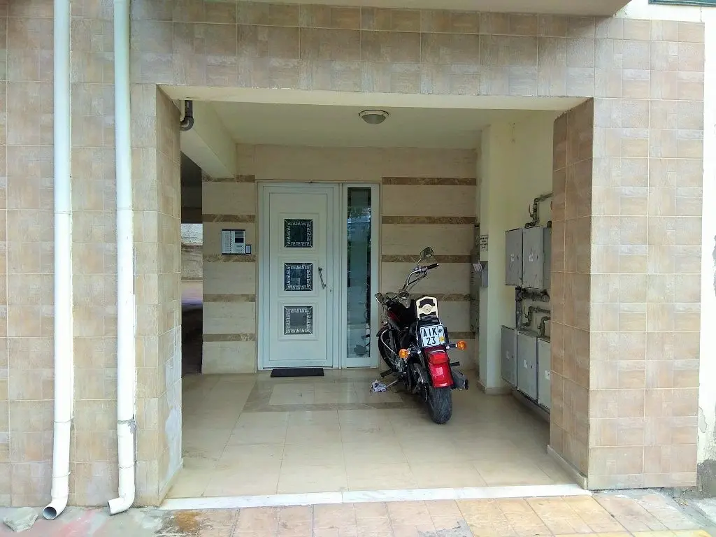 Building Of 770 M² In Thessaloniki
