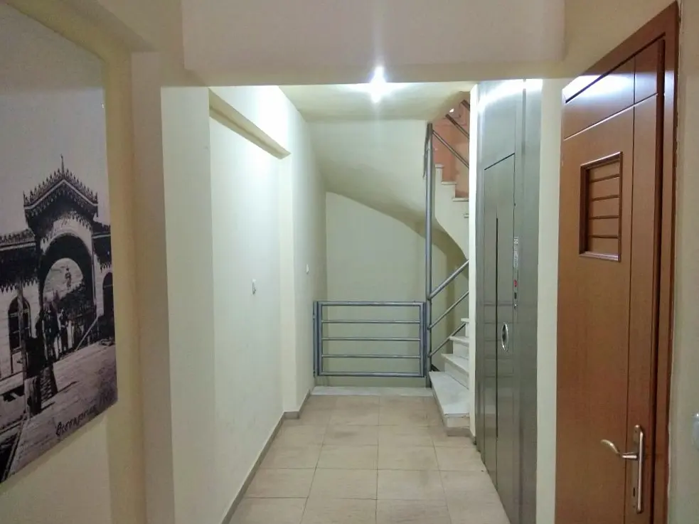 Building Of 770 M² In Thessaloniki