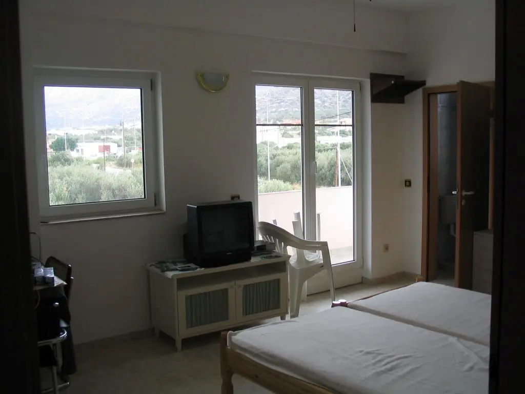 Business Of 579 M² In Crete