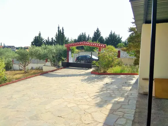 3-bedroom Detached House In Oreokastro, Greece (150 M²)