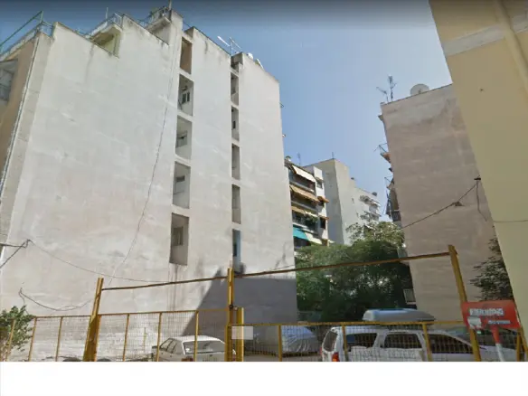 Land Of 216 M² In Athens