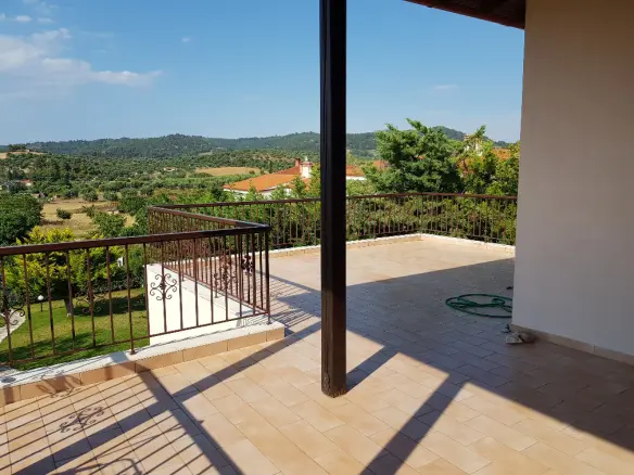 3-bedroom Detached House In Kassandra, Greece (172 M²)
