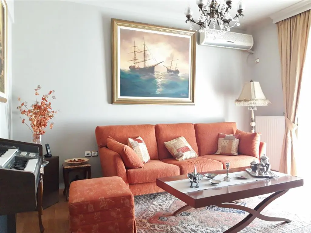 Detached House Of 450 M² In Athens