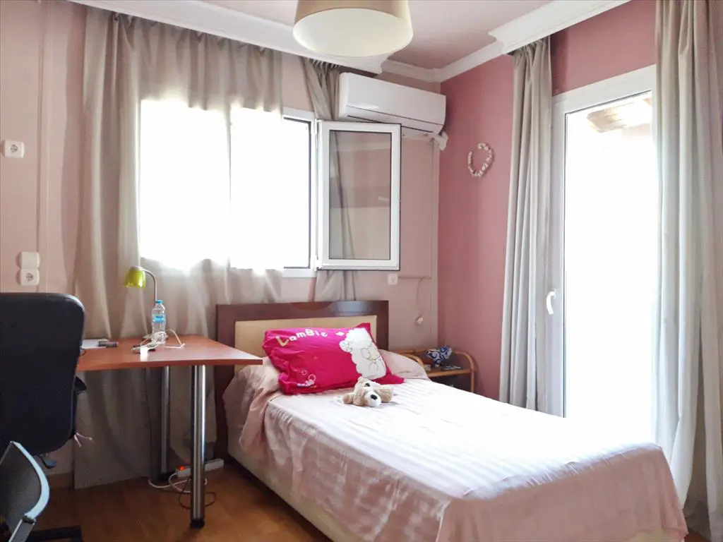 Detached House Of 450 M² In Athens