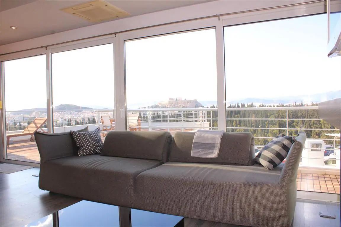 Duplex Of 68 M² With Balcony In Athens