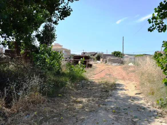 Land Of 1200 M² In Crete
