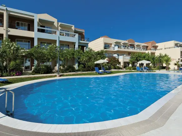 Hotel In Kolimvari, Greece (8.500 M²)