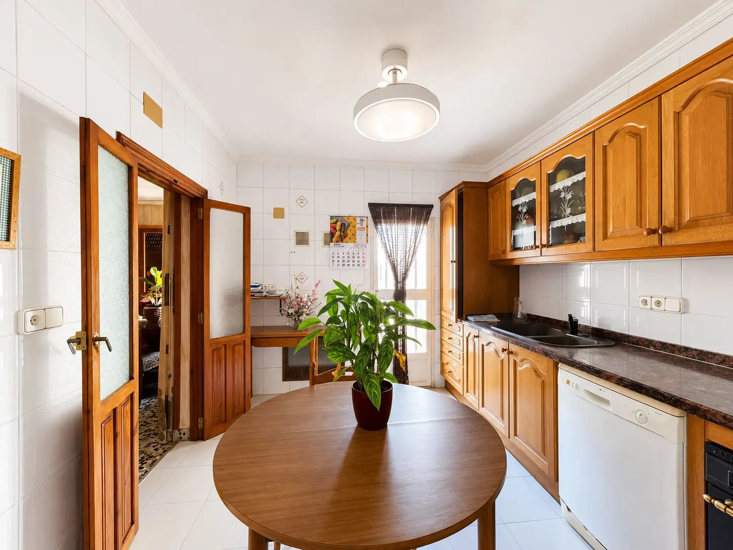 Town House Of 205 M² In Teulada, Spain