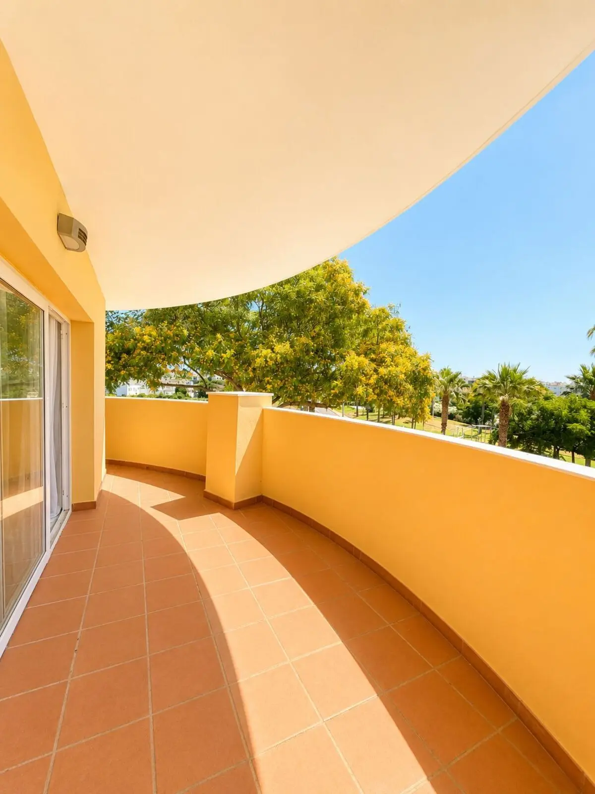 Apartment Of 111 M² In Cancelada, Málaga, Spain