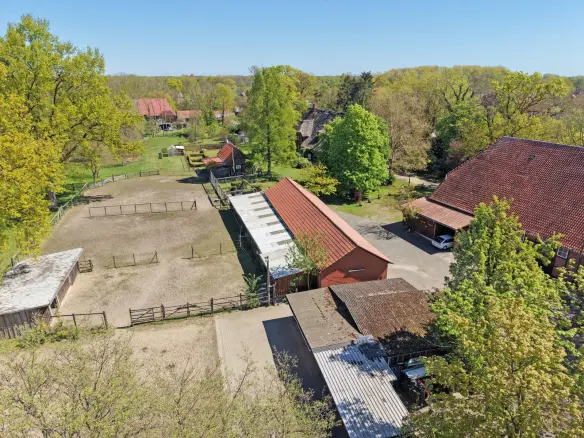 10-bedroom Country House In Bleckede, Germany (572 M²)