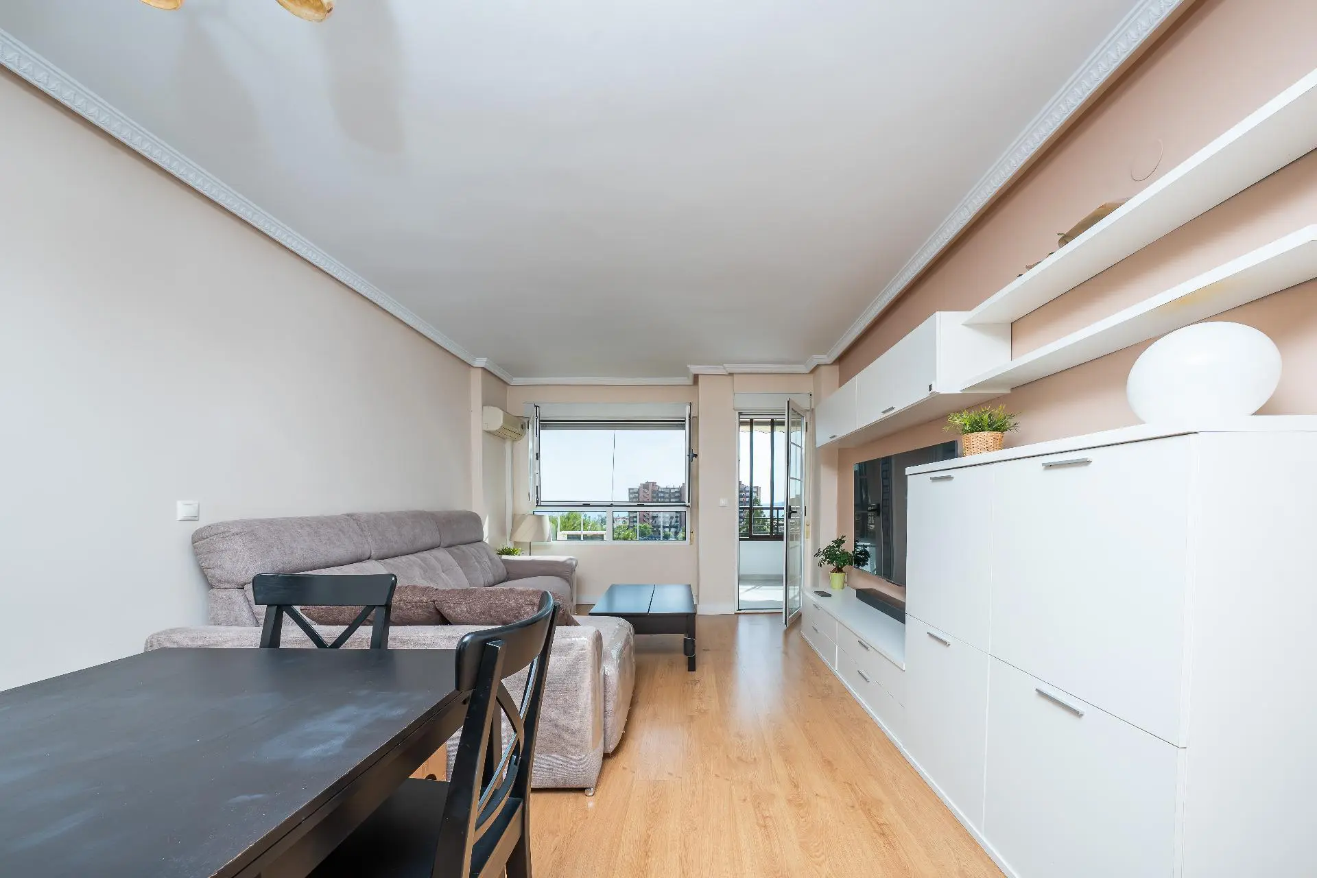 Apartment Of 121 M² In Alicante, Spain