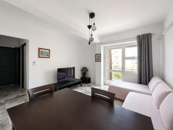 Apartment Of 87 M² In Alicante, Spain