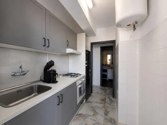 2-bedroom Apartment In Alicante, Spain (87 M²)
