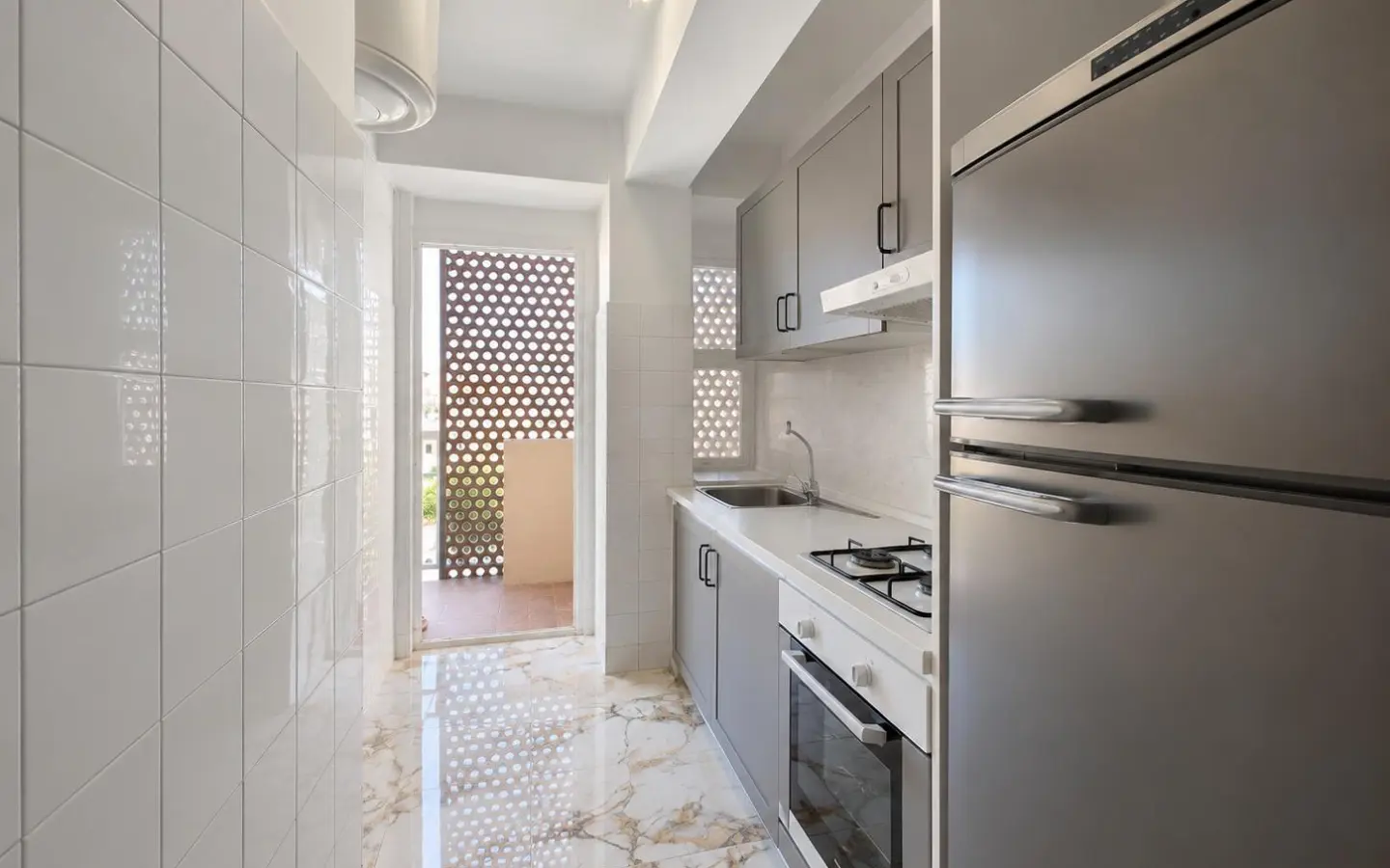 2-bedroom Apartment In Alicante, Spain (87 M²)