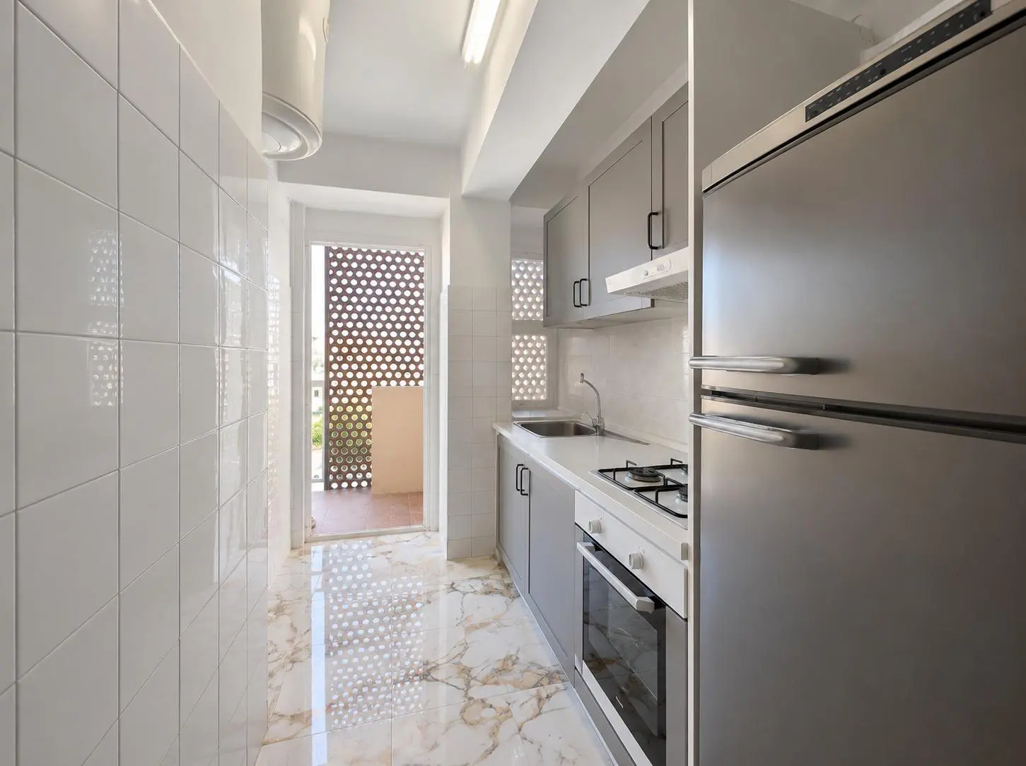 Apartment Of 87 M² In Alicante, Spain