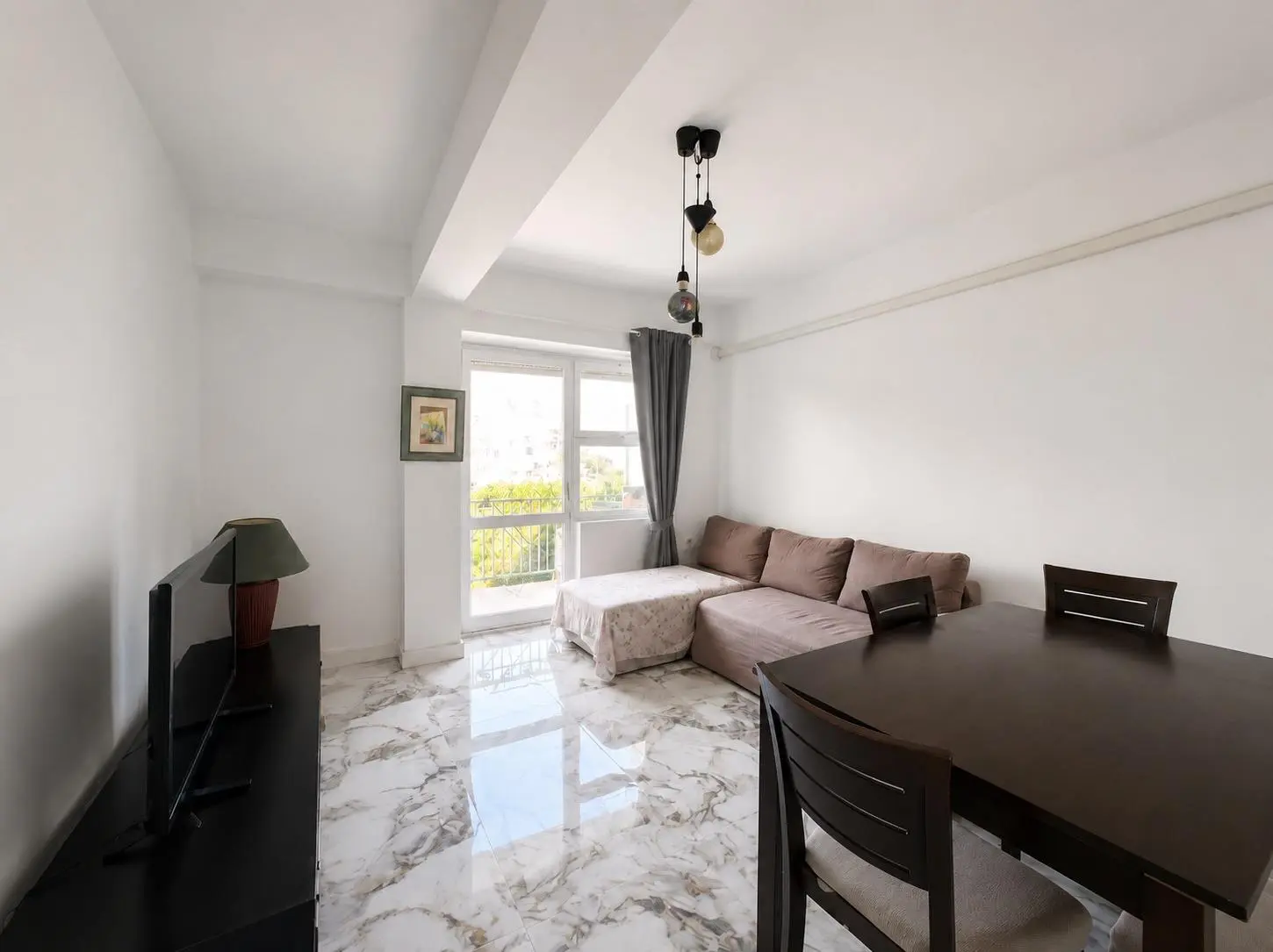 Apartment Of 87 M² In Alicante, Spain