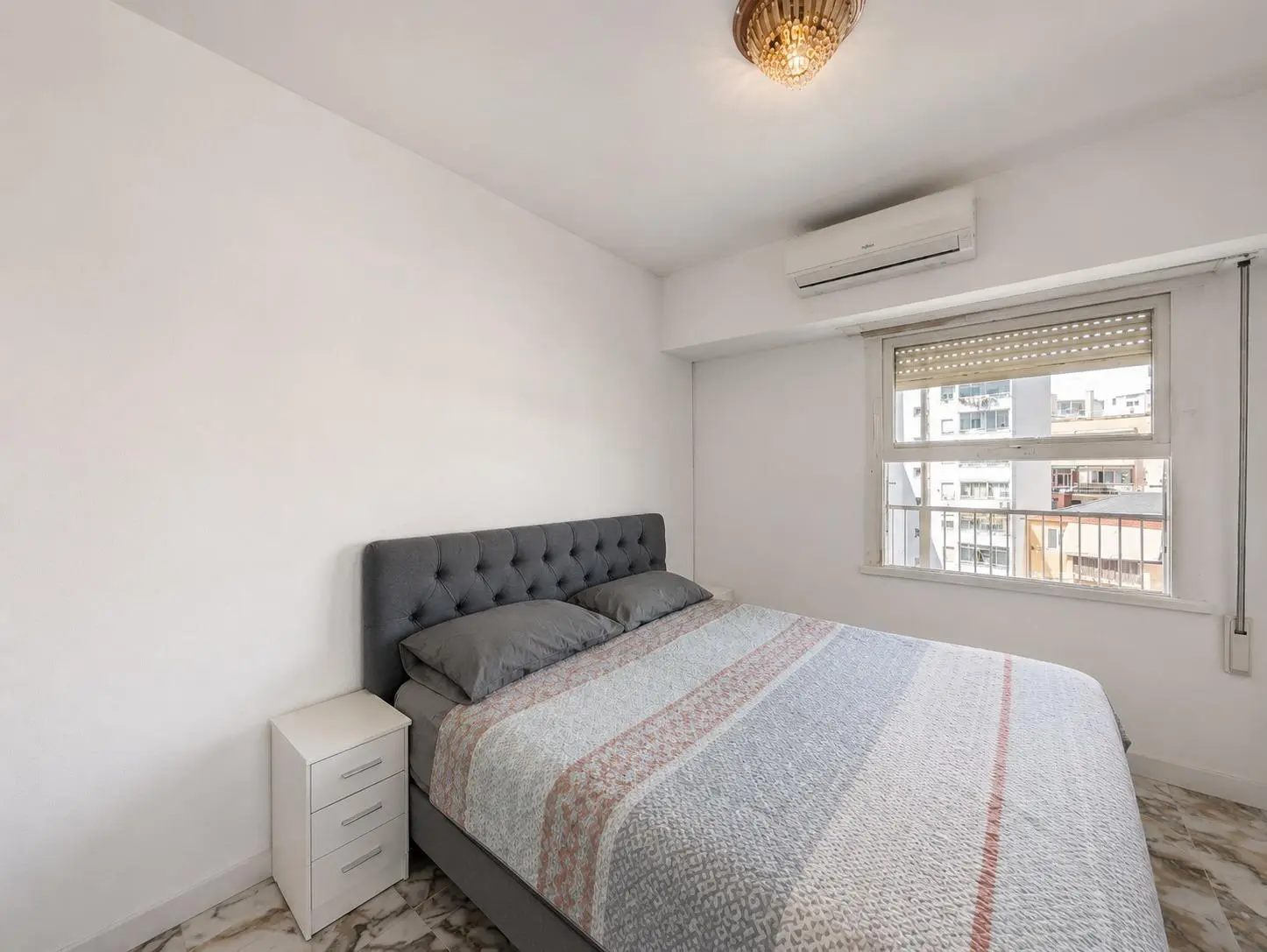 Apartment Of 87 M² In Alicante, Spain