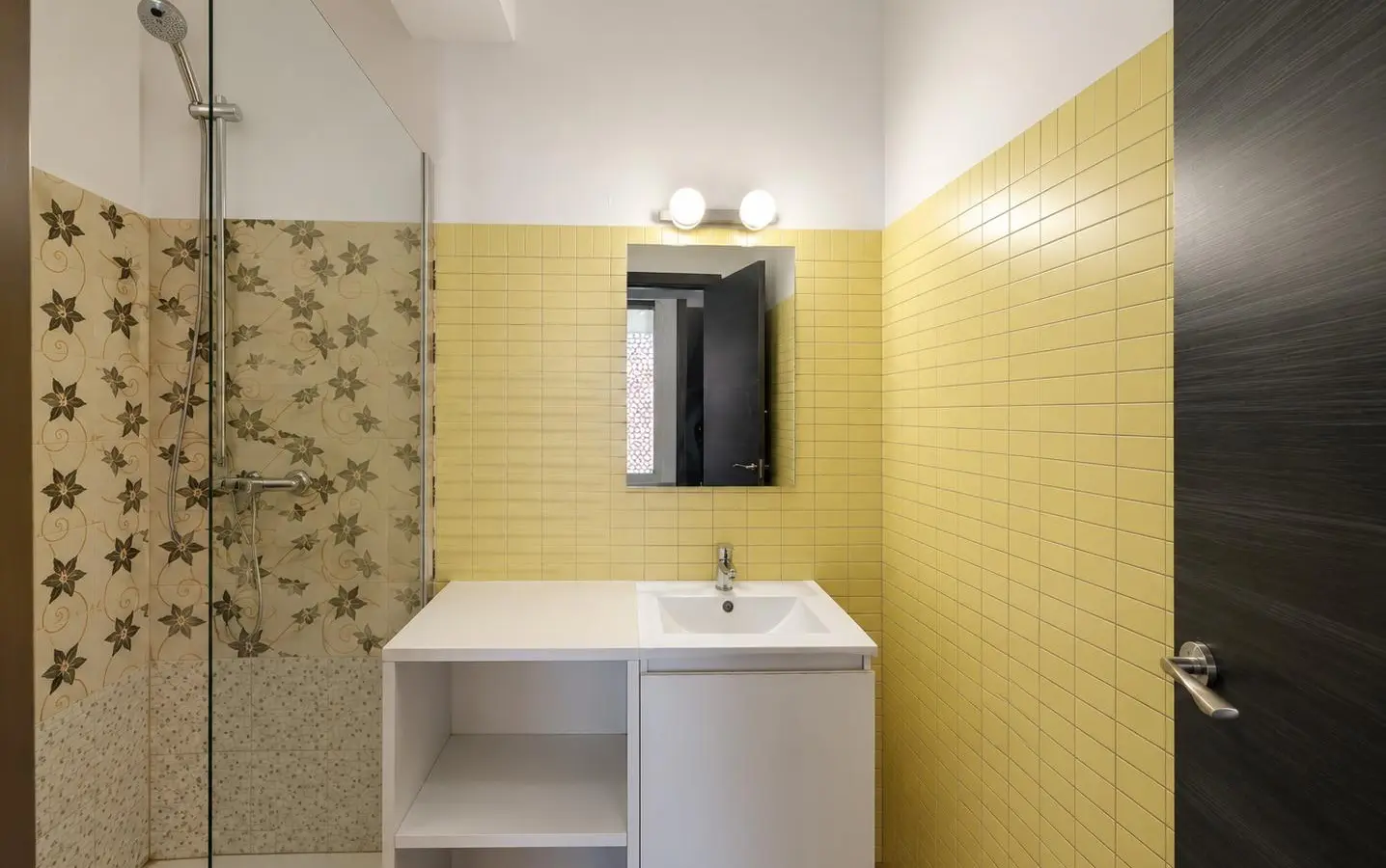 2-bedroom Apartment In Alicante, Spain (87 M²)