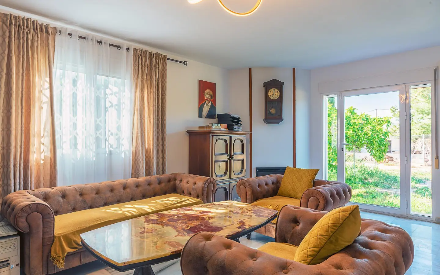 4-bedroom Villa In Alicante, Spain (277 M²)