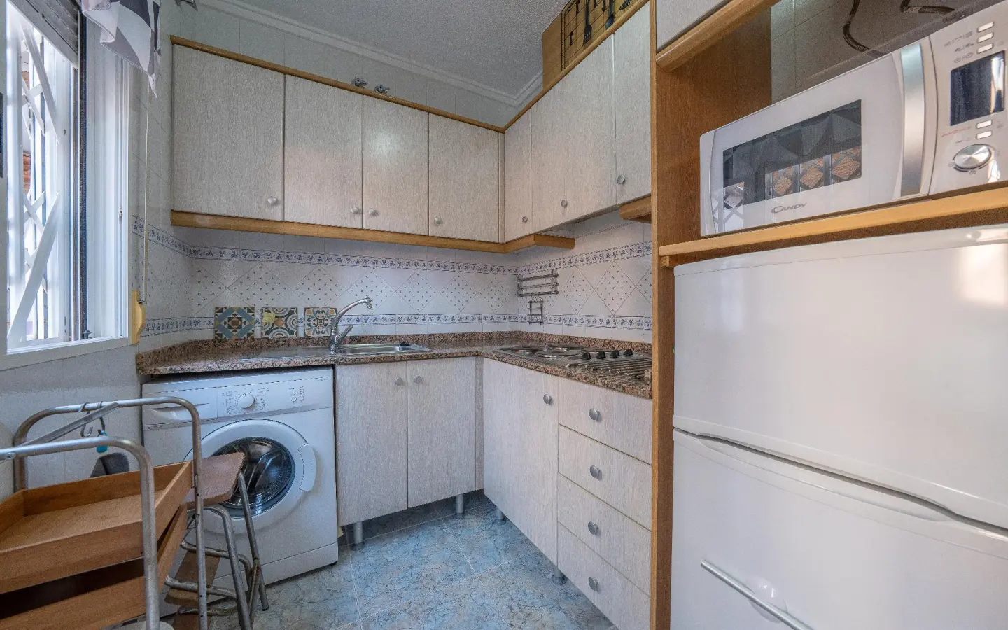 Bungalow Of 60 M² In Arenales Del Sol, Spain