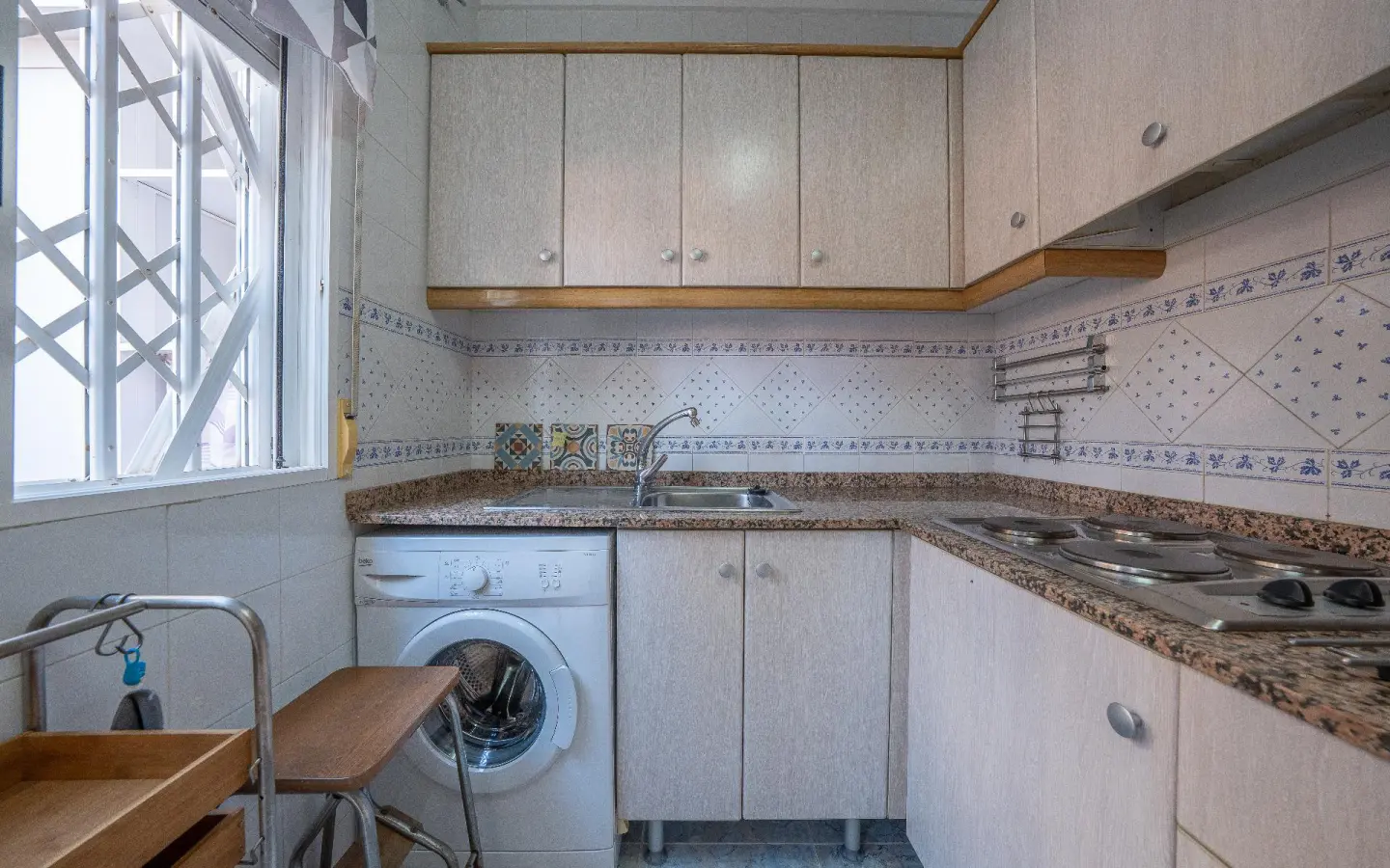 Bungalow Of 60 M² In Arenales Del Sol, Spain
