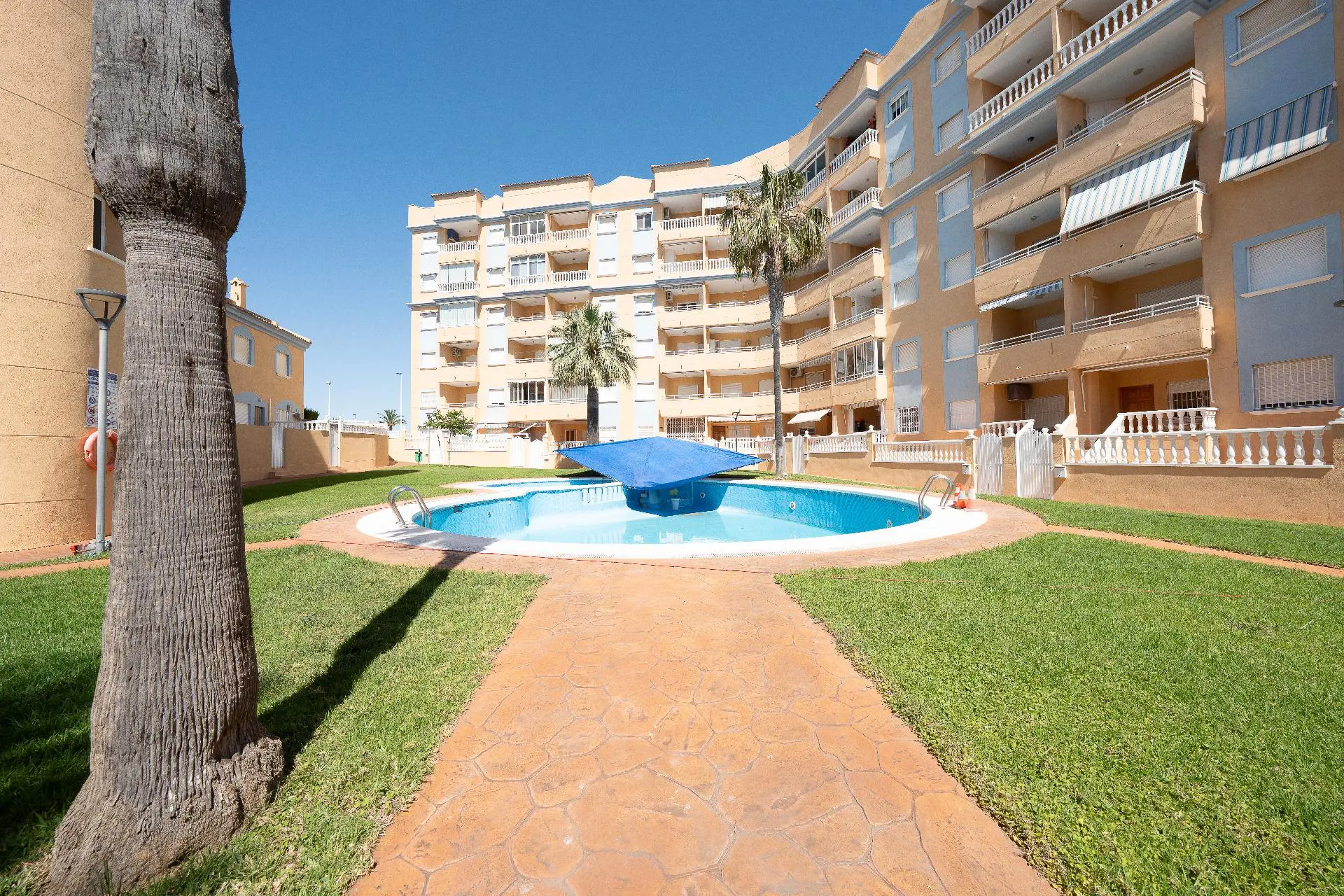 Bungalow Of 60 M² In Arenales Del Sol, Spain
